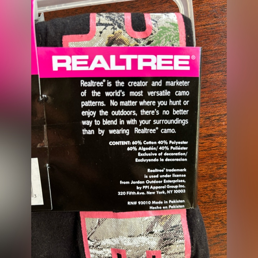Realtree Women's Black Camo Sweatpant with Pink Camo Logo